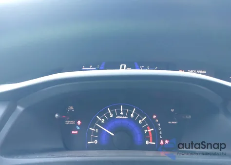 2015 Honda Civic Lx z USA, uszkodzony, nr VIN 19XFB2F58FE232056